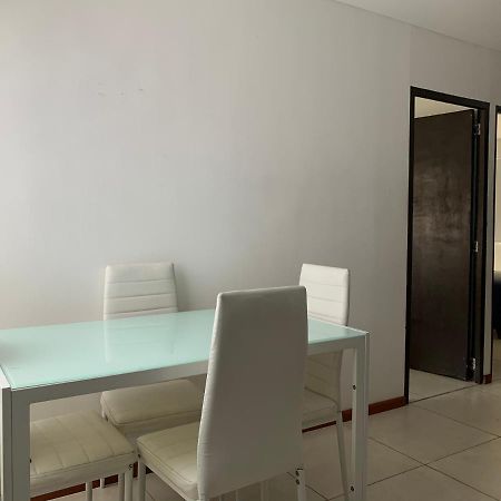Apartamento Cerca Del Cc Titan Plaza Bogota Buitenkant foto