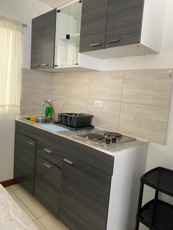 Apartamento Cerca Del Cc Titan Plaza Bogota Buitenkant foto